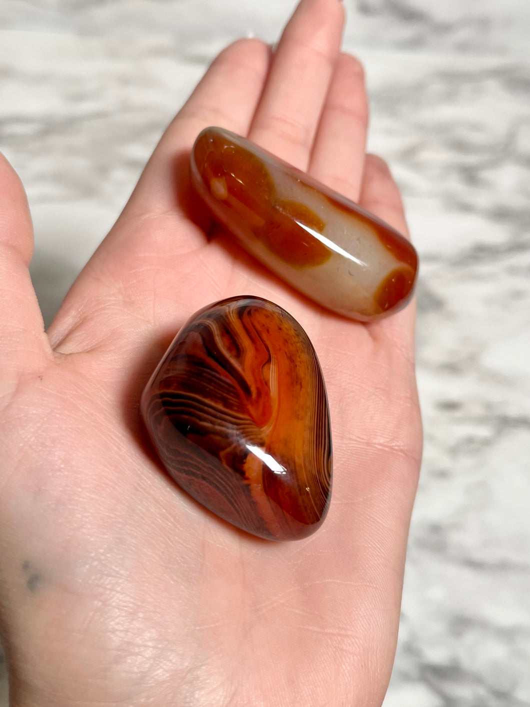 SMALL SARDONYX PALMSTONE