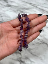 Load image into Gallery viewer, AMETHYST CHIP BRACELET
