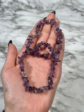 Load image into Gallery viewer, AMETHYST CHIP BRACELET
