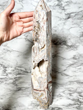 Load image into Gallery viewer, 6LB 5.6OZ LARGE MEXICAN CRAZY LACE AGATE TOWER
