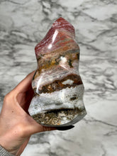 Load image into Gallery viewer, 1lb 10.3oz PINK SEA JASPER FLAME
