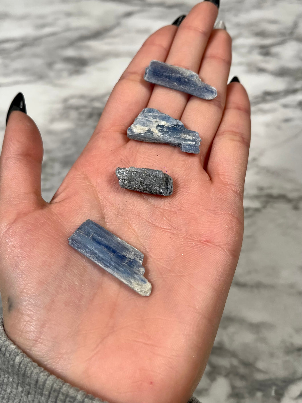 BLUE KYANITE BLADE